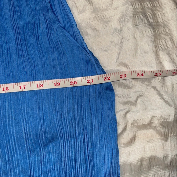 Zara Pleated Sleeveless Shirt Ruffle Neck Keyhole Tie Back Too Size Medium New - Picture 10 of 11